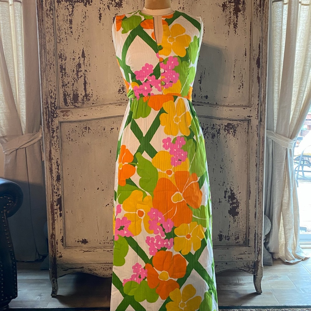 Retro Floor Length Dress